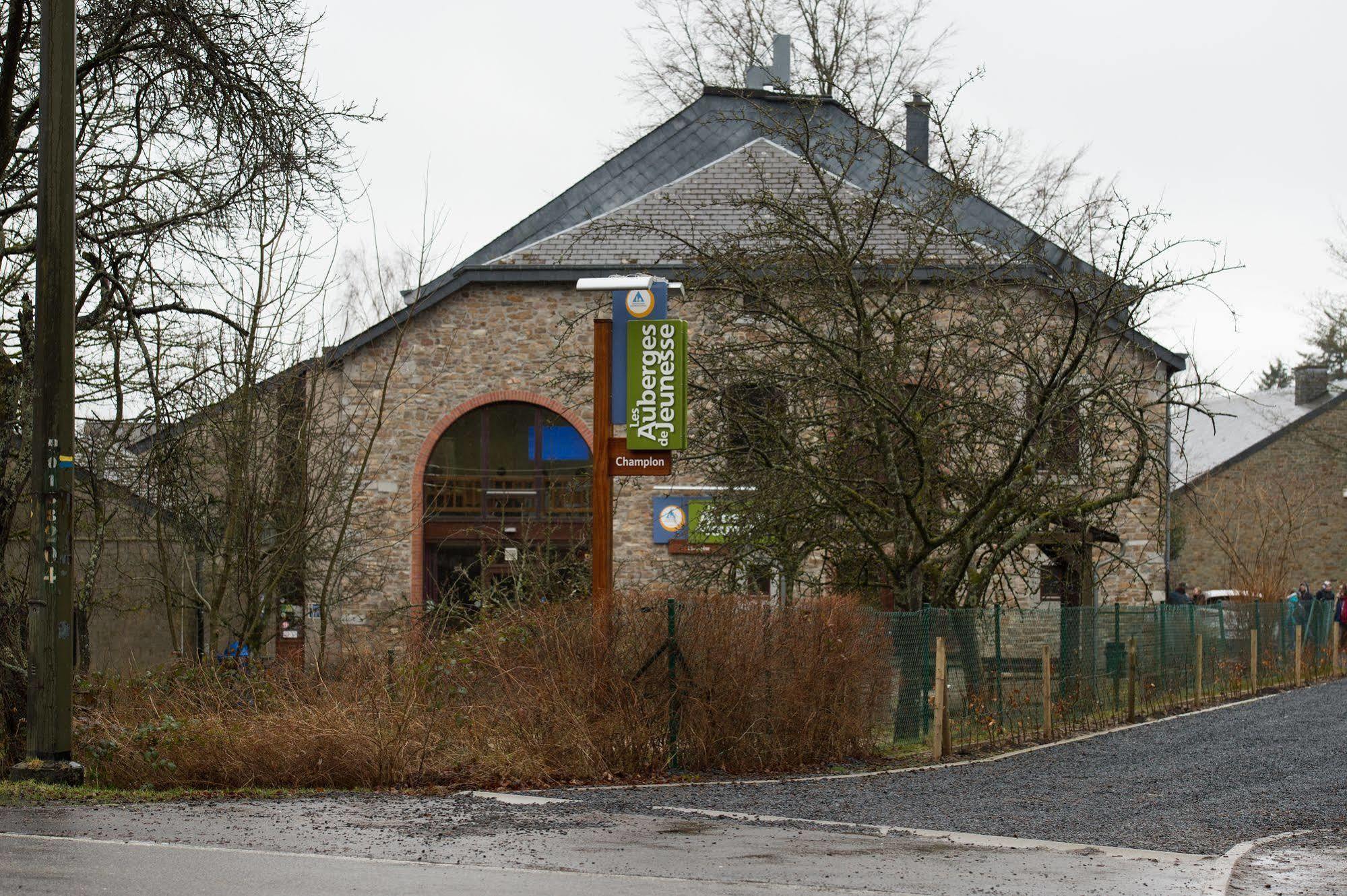 Auberge De Jeunesse De La Roche - Champlon Tenneville Exterior foto